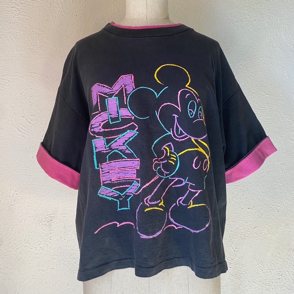 Vintage 80s 90s Mickey Mouse Neon Print Boxy Cropped T Shirt Faded Black Pink